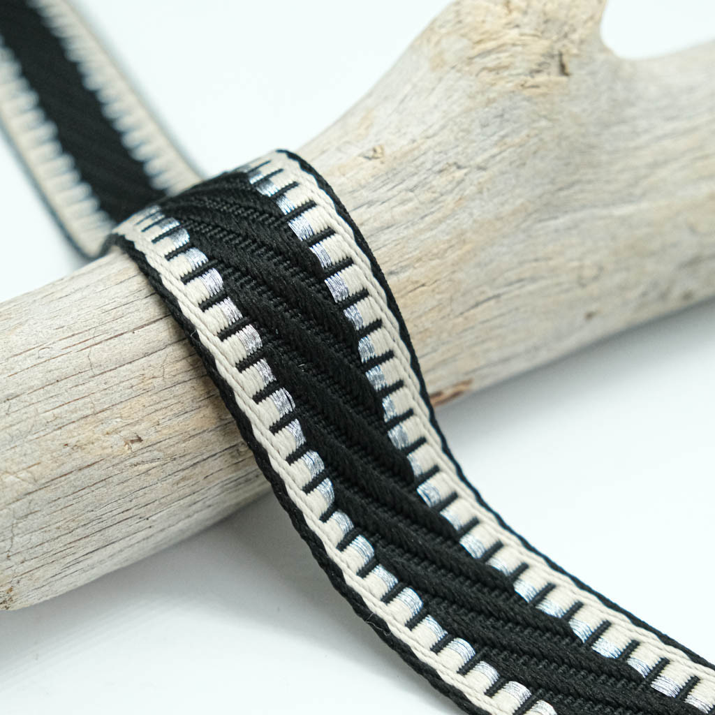 Black Lurex Diagonal Strap - Maison Klem